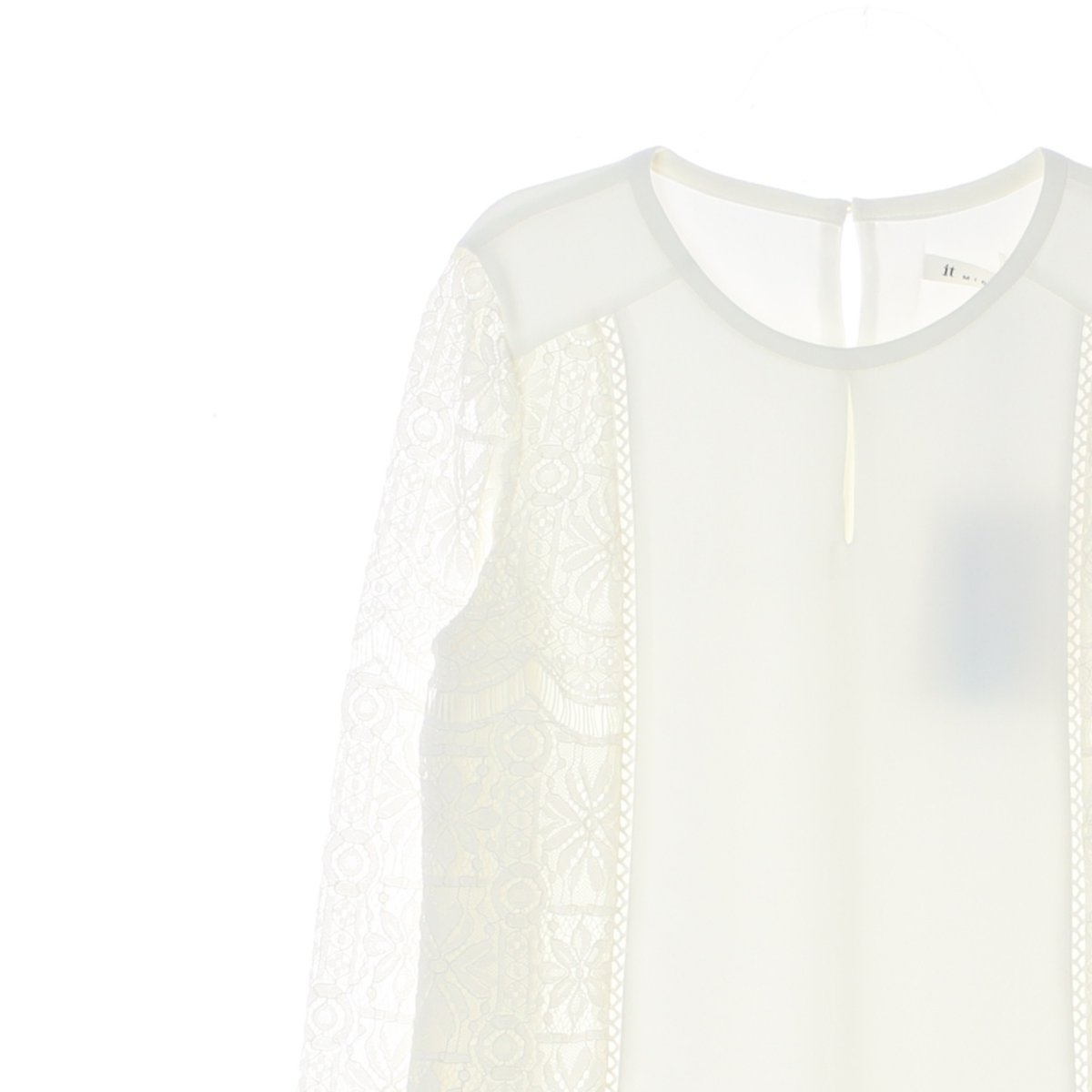 잇미샤 레이스 디테일 라운드 블라우스 이미지 2