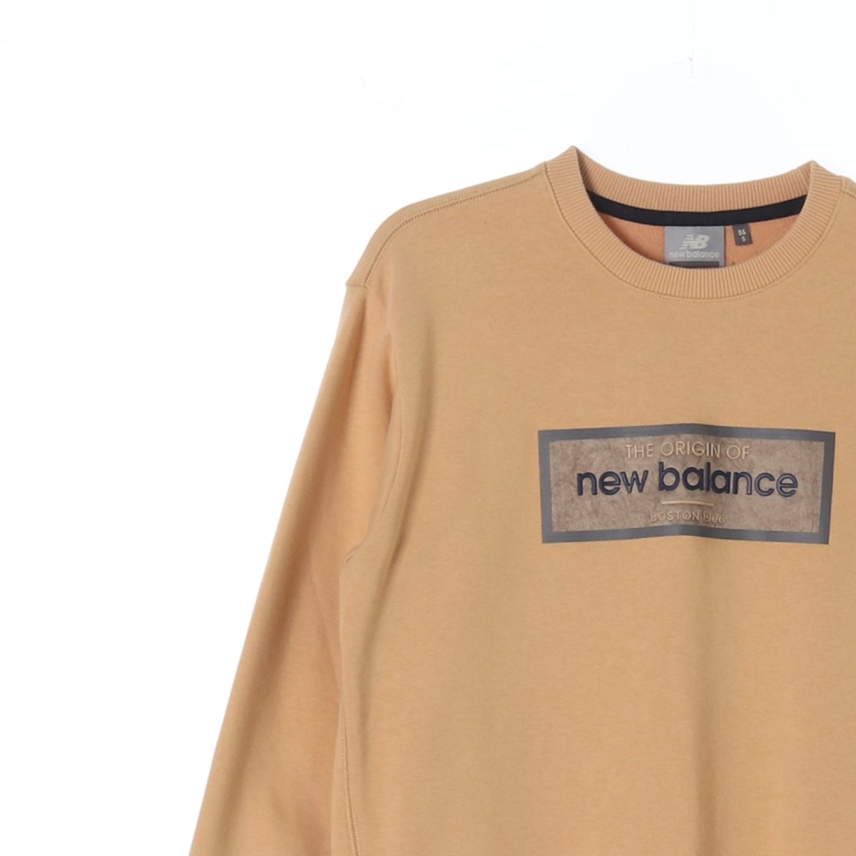 뉴발란스 베이지 로고 쭈리 맨투맨 스웨트셔츠 이미지 2