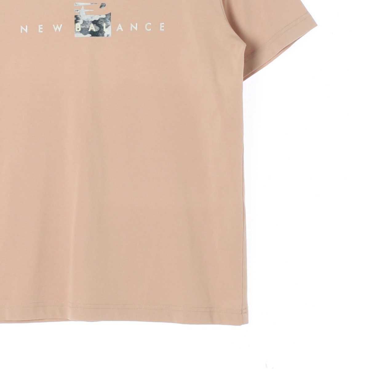 뉴발란스 베이지 로고 반팔 라운드 티셔츠 이미지 3