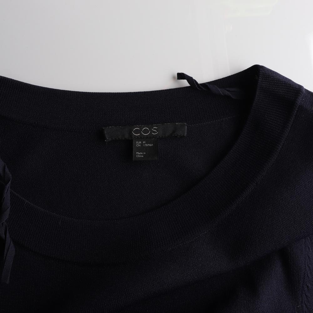 코스 네이비 벨슬리브 긴팔 니트 티셔츠 이미지 5