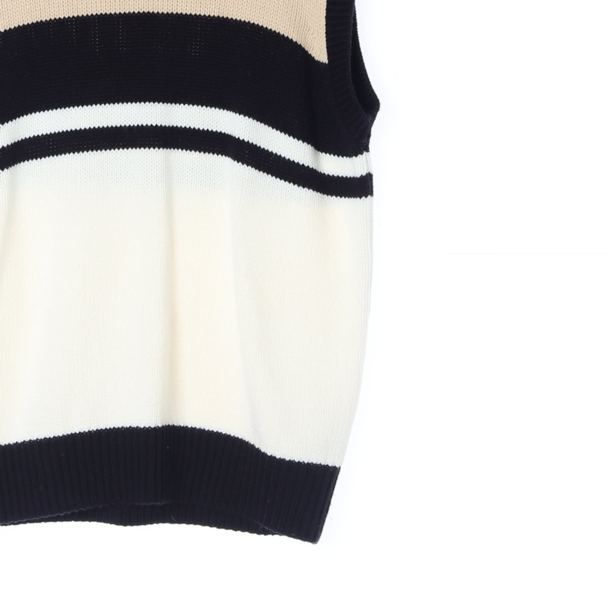 5252 바이 오아이오아이 베이지 배색 니트베스트 조끼 이미지 3