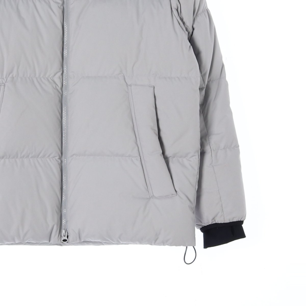 뉴발란스 남녀공용 그레이 열판 구스다운 숏패딩 이미지 3