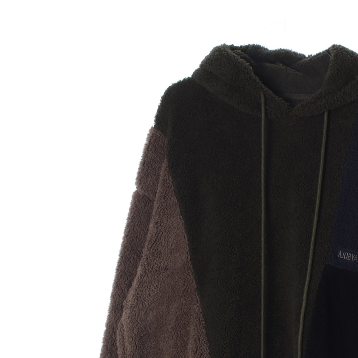 아조바이아조 믹스 플리스 오버 다크 후드 이미지 2