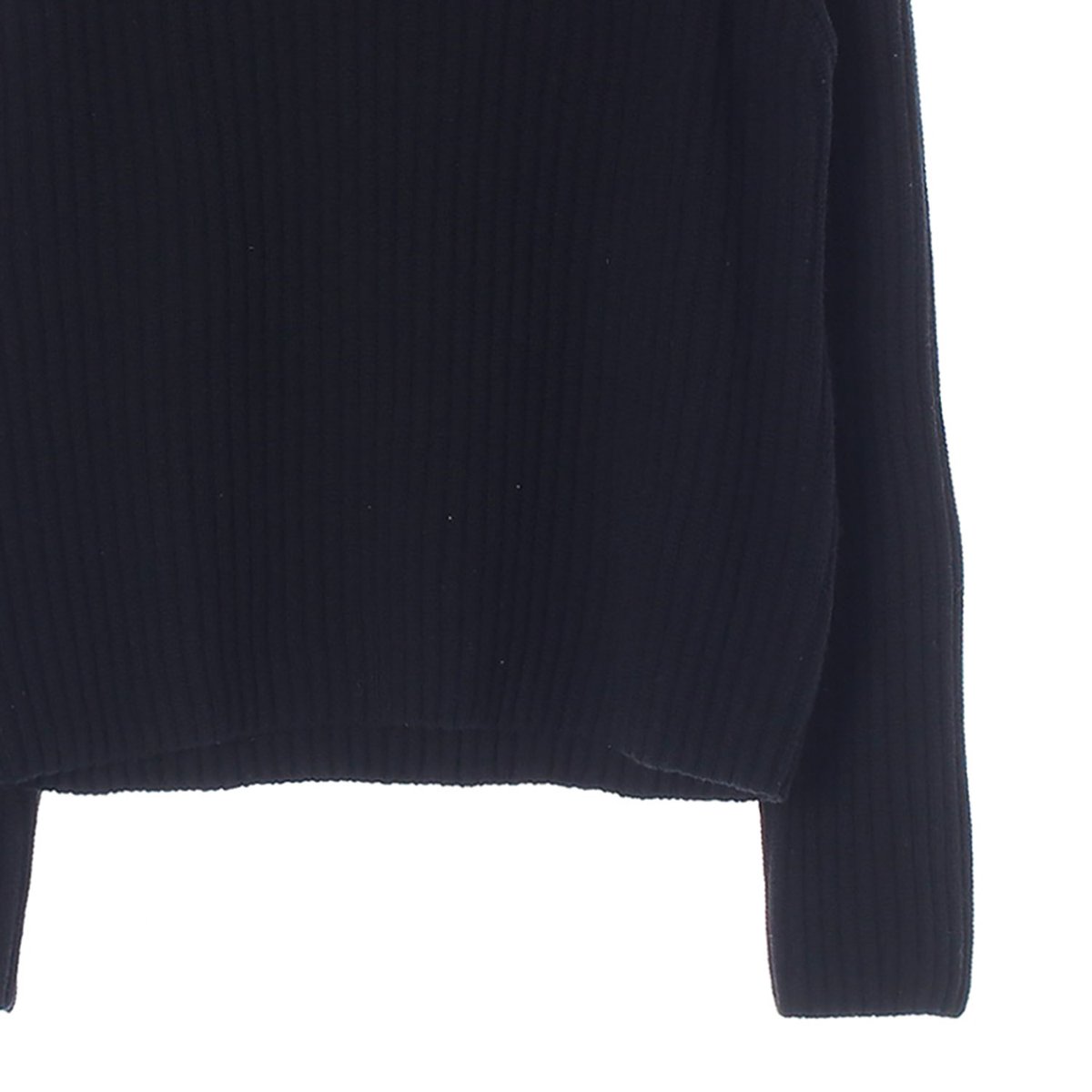 아르켓 울100% 블랙 터틀넥 니트 스웨터 이미지 3