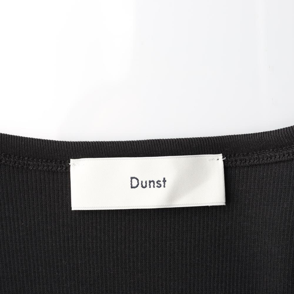 던스트 블랙 U넥 아일릿 반팔 티셔츠 이미지 5
