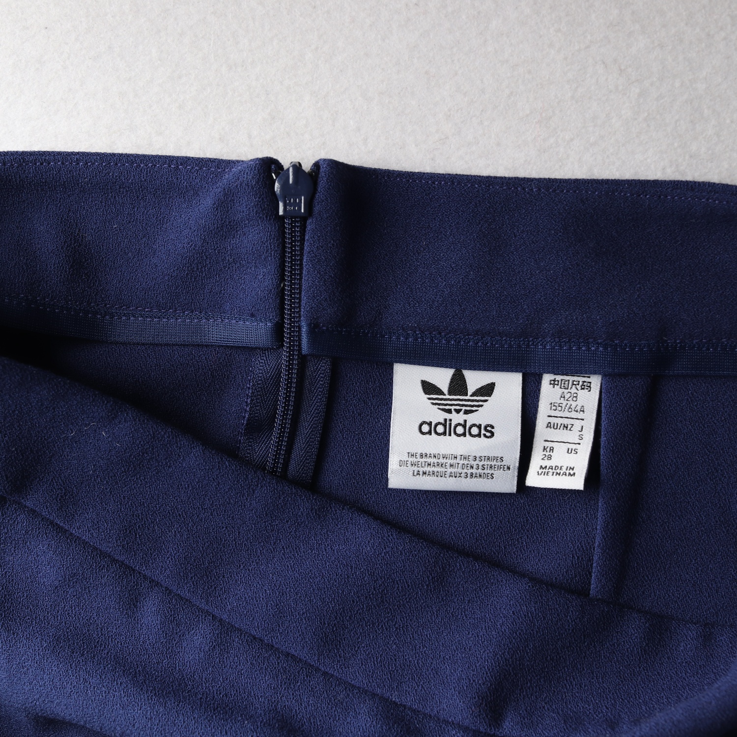아디다스 오리지널 24SS 크레페 스커트 져지 치마 네이비  이미지 3