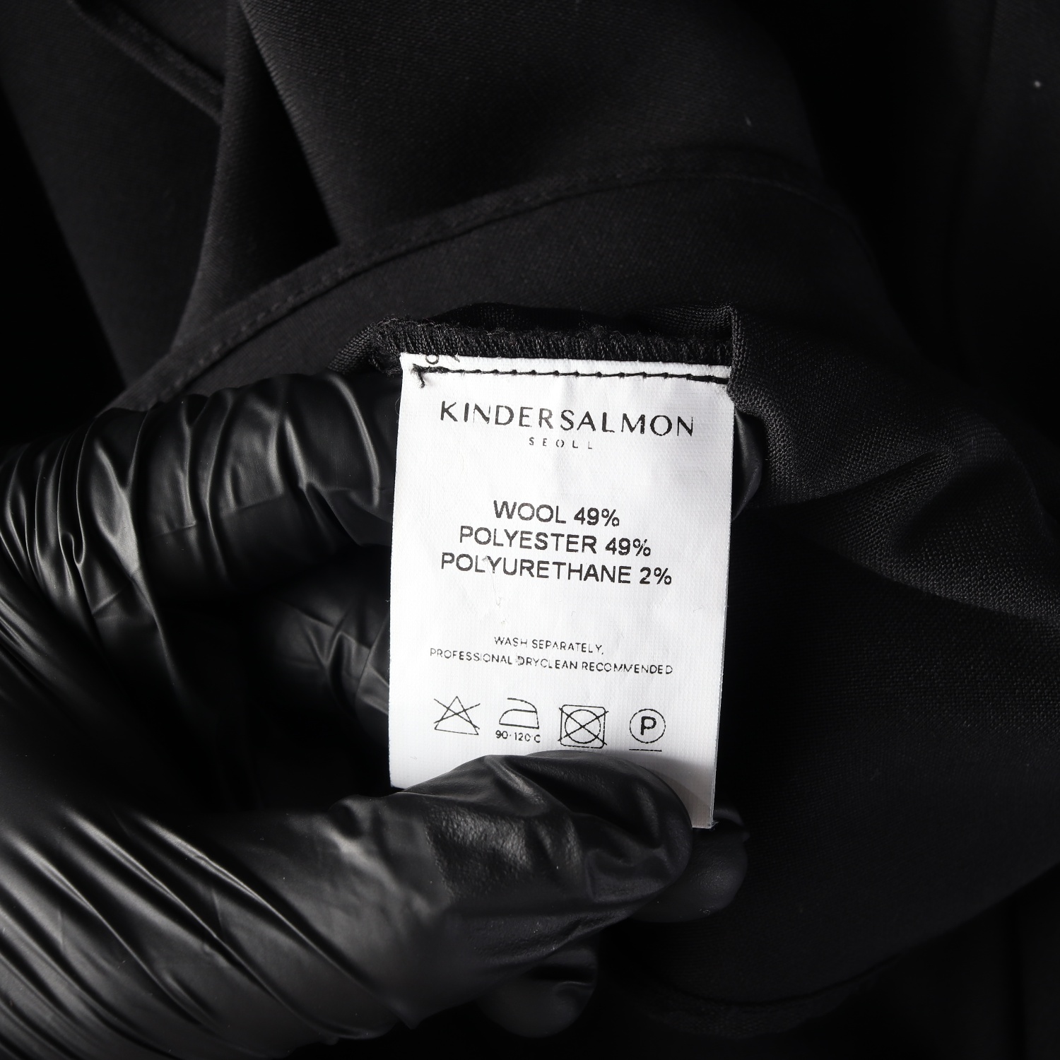 킨더살몬 24FW 드레이프 스카프 울 블라우스 블랙 이미지 4