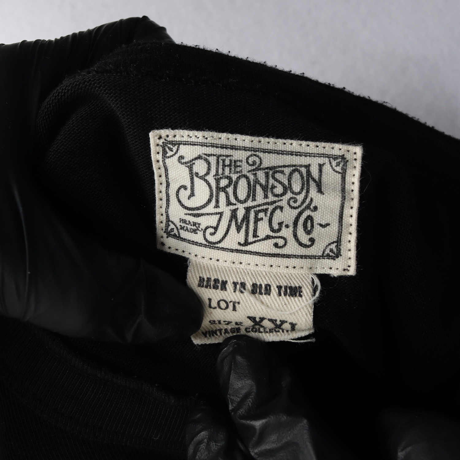 브론슨 빈티지 버튼 헨리넥 긴팔 티셔츠 이미지 3