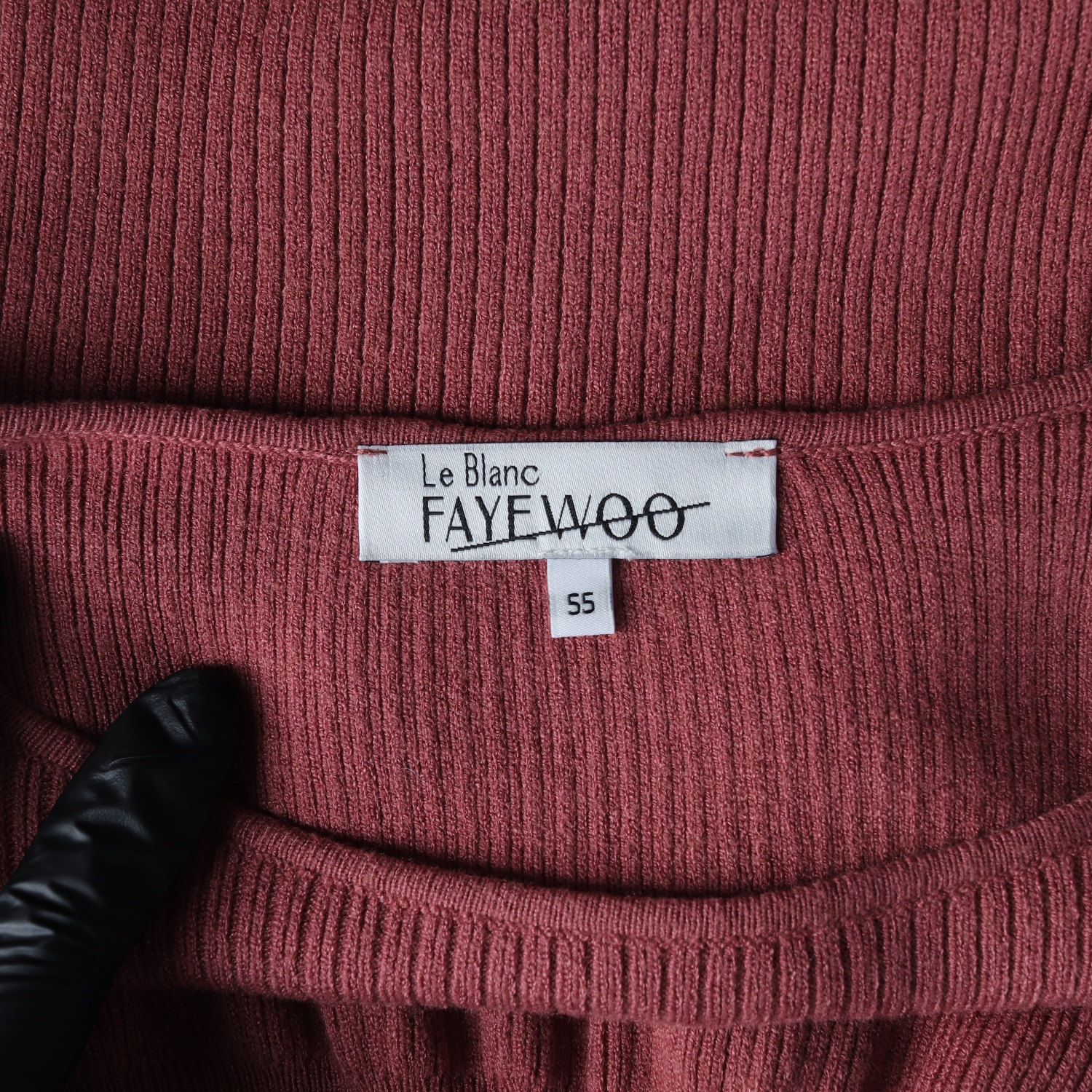 페이우 23FW 스퀘어넥 리브 니트 스웨터 이미지 3