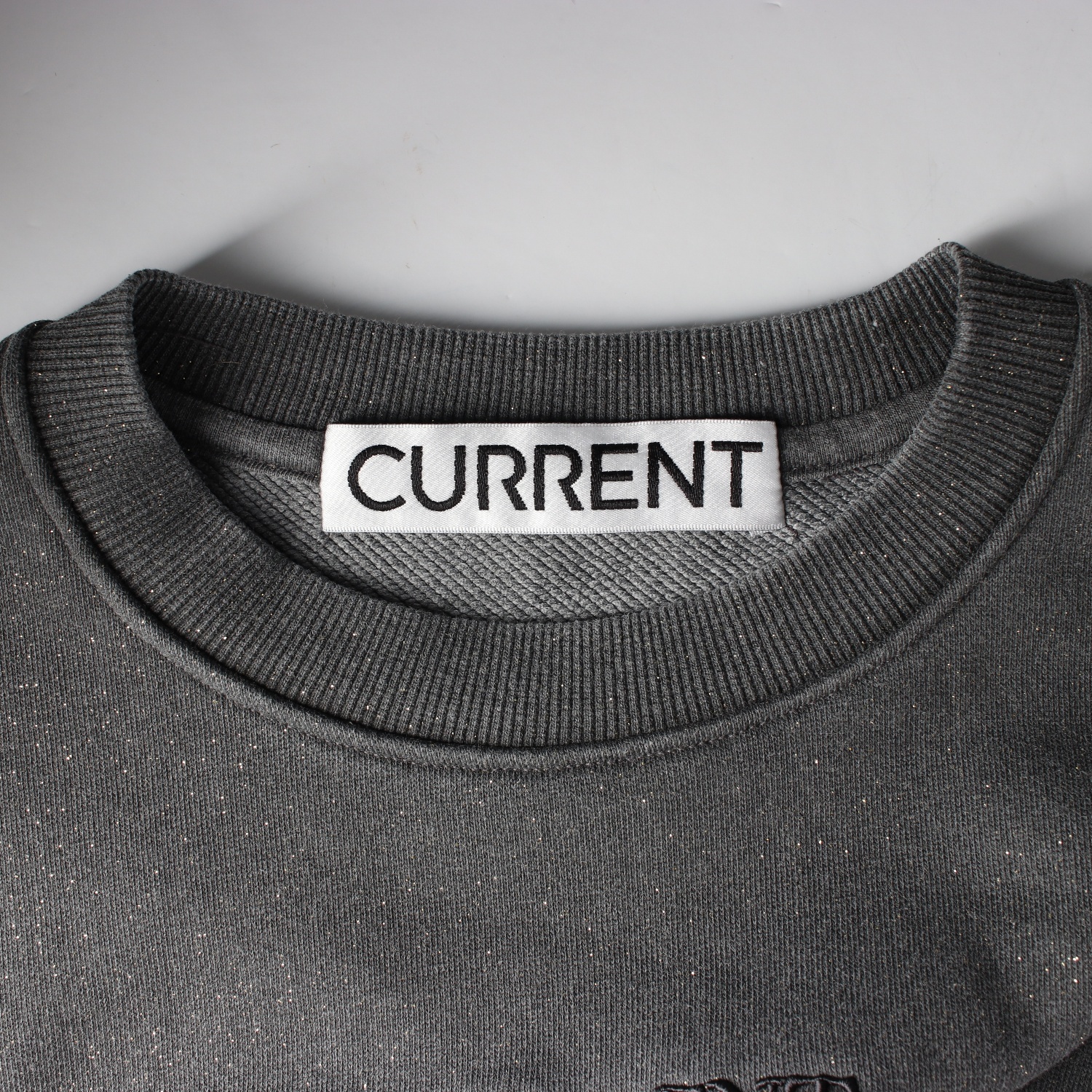 커렌트 24FW 글리터 워싱 맨투맨 이미지 5