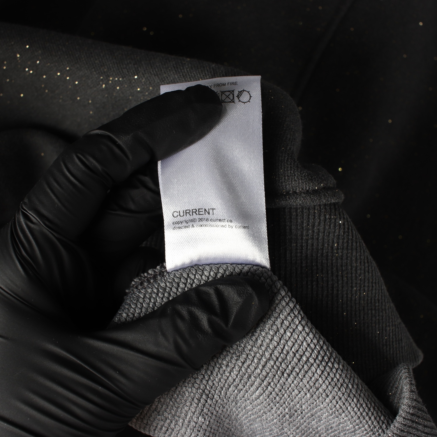 커렌트 24FW 글리터 워싱 맨투맨 이미지 7